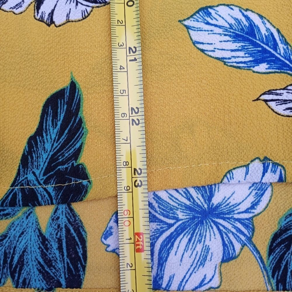 C&e Multicolored Sleeveless Floral Blouse SCondi - Picture 5 of 8